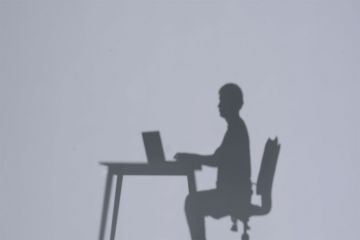 ɽ��������ʱ����΢��Ƶ������Ӱ��